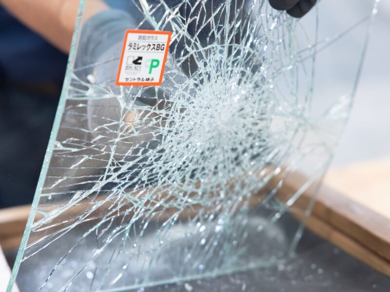 飛散防止フィルム